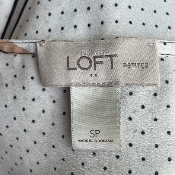 Loft Polka Dots Print short sleeves Blouse Sz SP - Picture 6 of 7